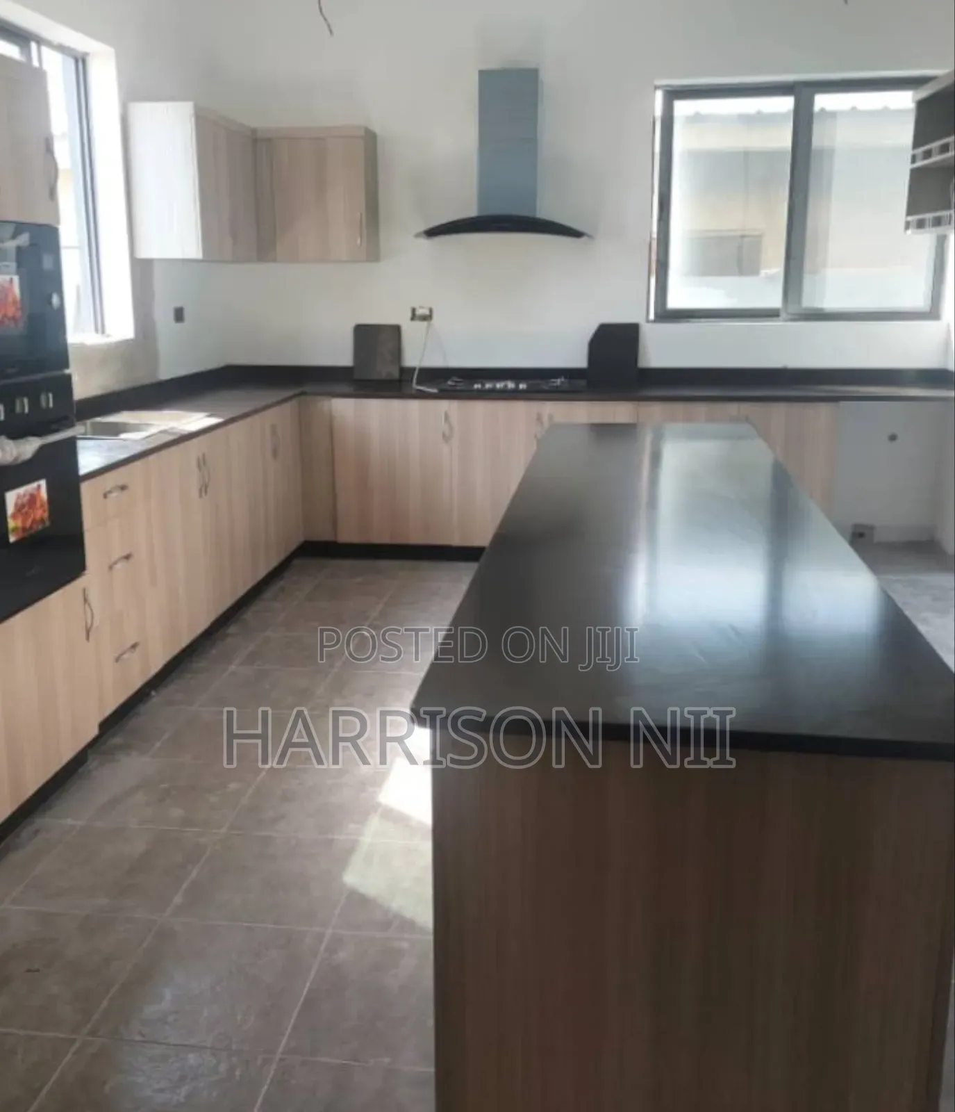 3bdrm House in Oyarifa for sale