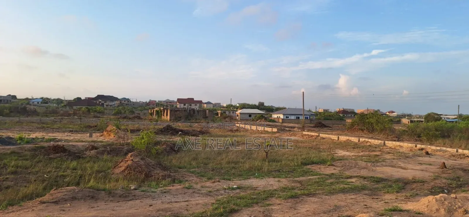 Plots Reduced to Sell - Tema Community 25