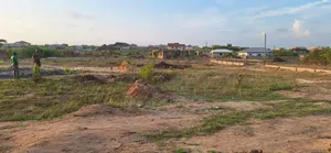Plots Reduced to Sell - Tema Community 25