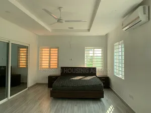 4bdrm House in Bronko Housing, Burma Camp for rent