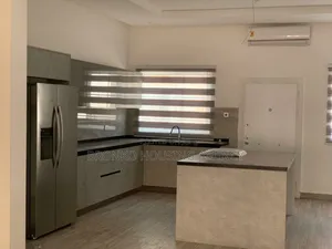 4bdrm House in Bronko Housing, Burma Camp for rent