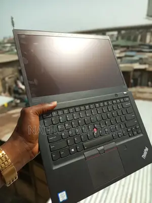Laptop Lenovo Thinkpad T490s 16GB Intel Core I5 SSD 256GB