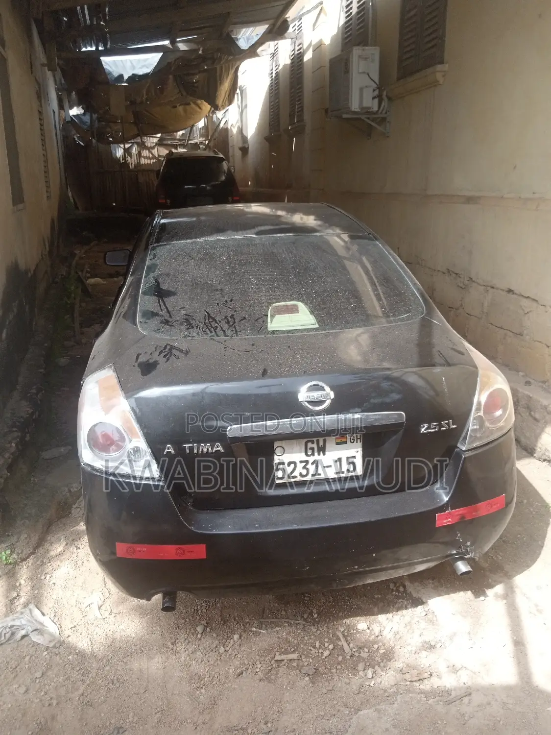 Nissan Altima 1968 Black
