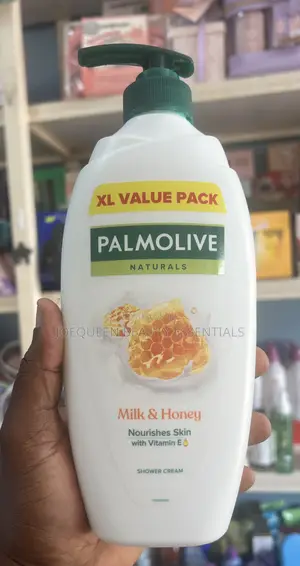 Palmolive Shower Cream Pump 750ml