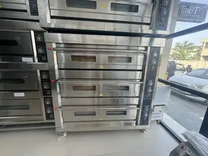 Tripple Deck 9 Tray Baking Gas Oven