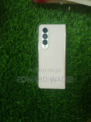 New Samsung Galaxy Z Fold4 256 GB Blue