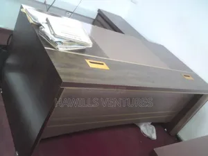 Executive L-Shape Table