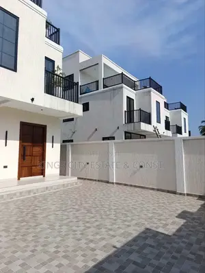 5bdrm House in Kings City Estate &, Dworwulu for sale