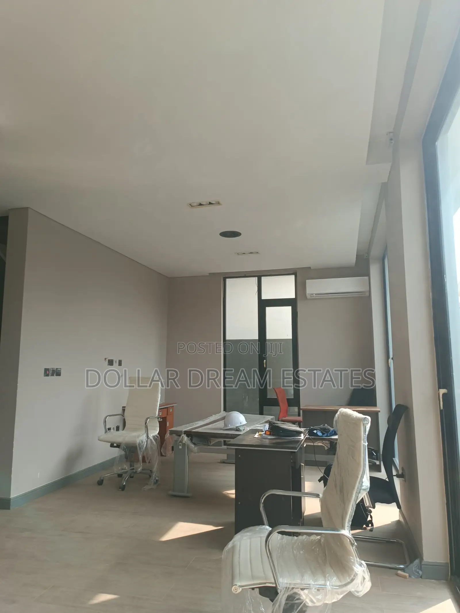 4bdrm Townhouse / Terrace in East Legon for rent