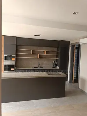 4bdrm Townhouse / Terrace in East Legon for rent