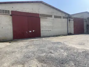 1500 SQM Warehouse + 2bedrooms for Sale Along Tema Motorway