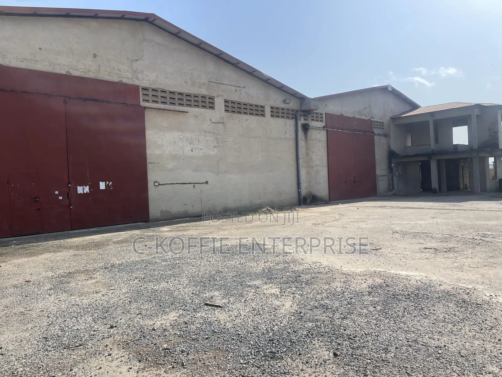 1500 SQM Warehouse + 2bedrooms for Sale Along Tema Motorway