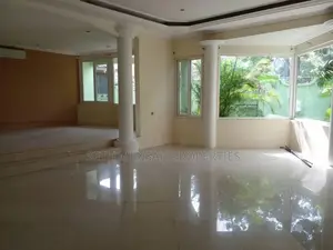 4bdrm House in Skm, Cantonments for rent