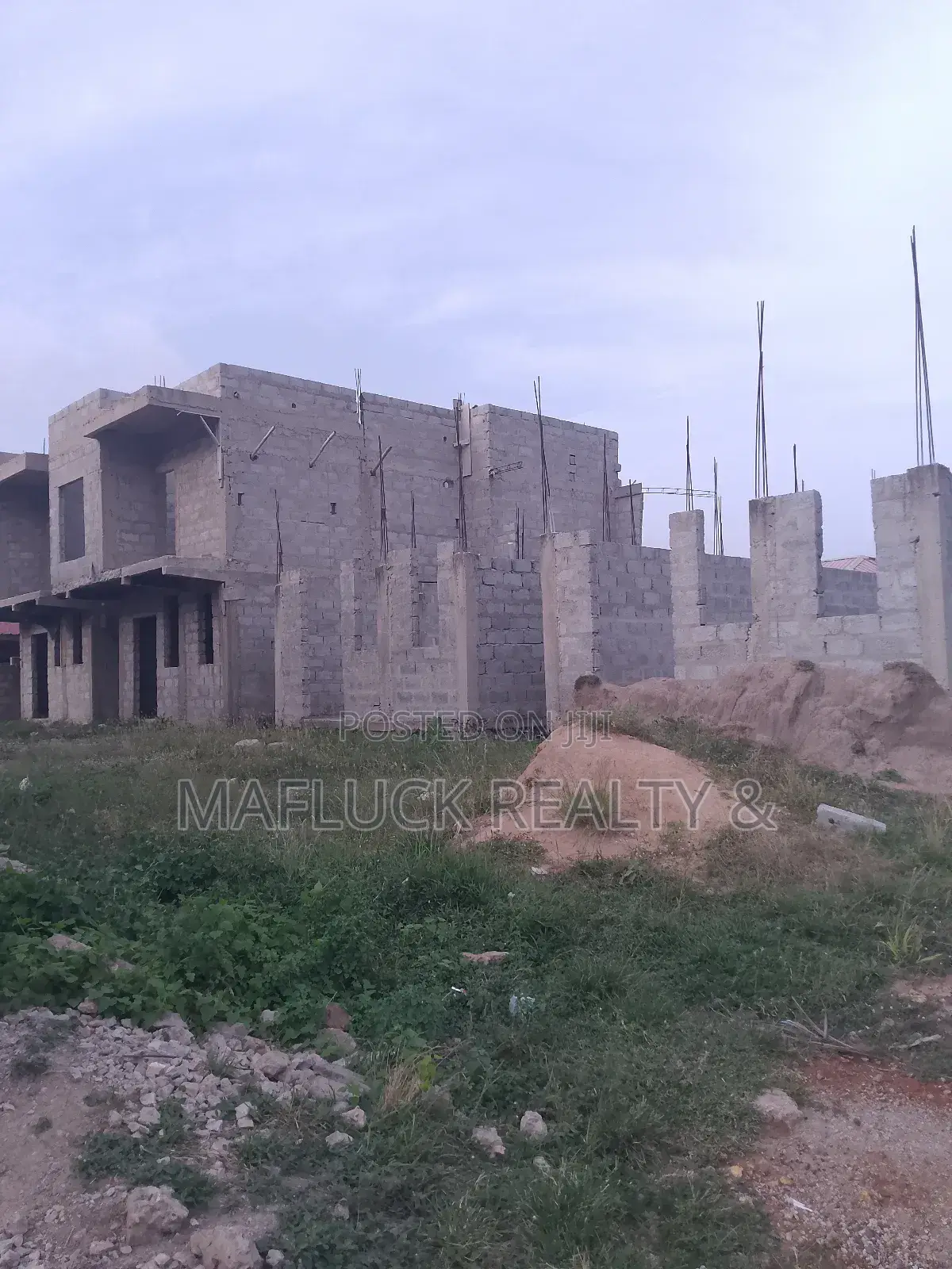 Uncompleted 4 Unit 2 Bedroom Houses