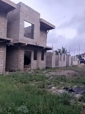 Uncompleted 4 Unit 2 Bedroom Houses