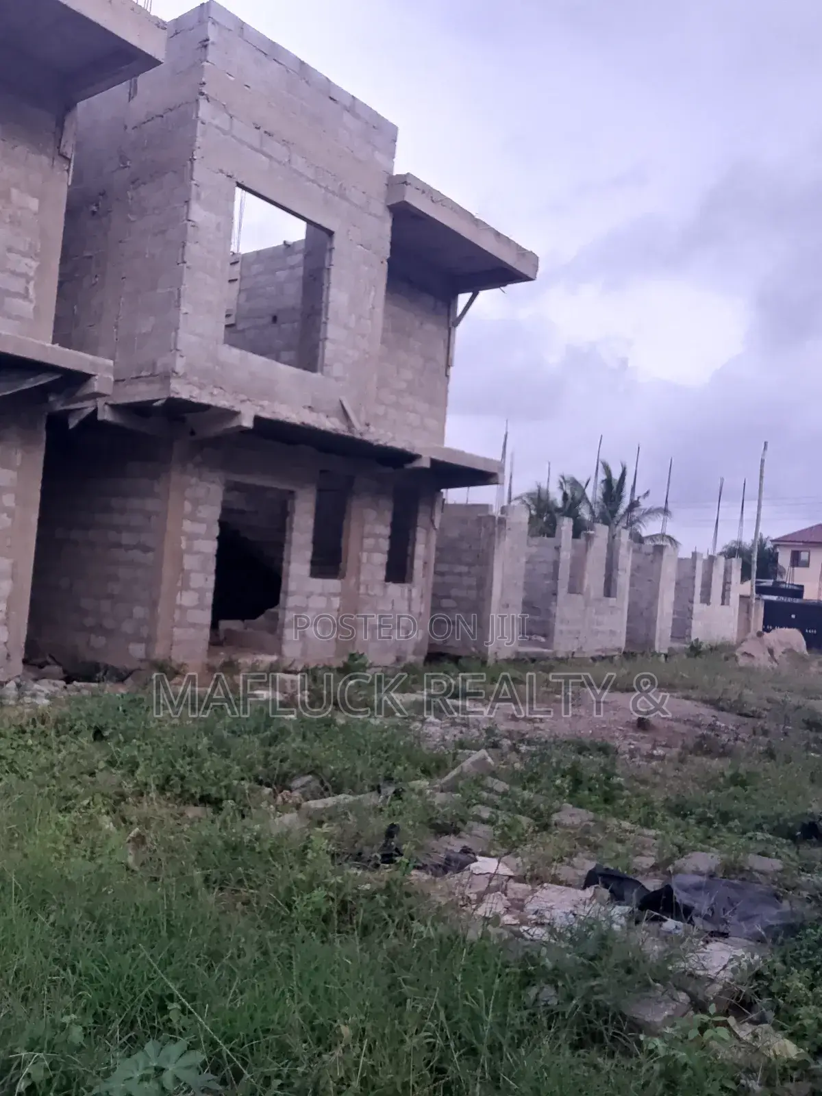 Uncompleted 4 Unit 2 Bedroom Houses