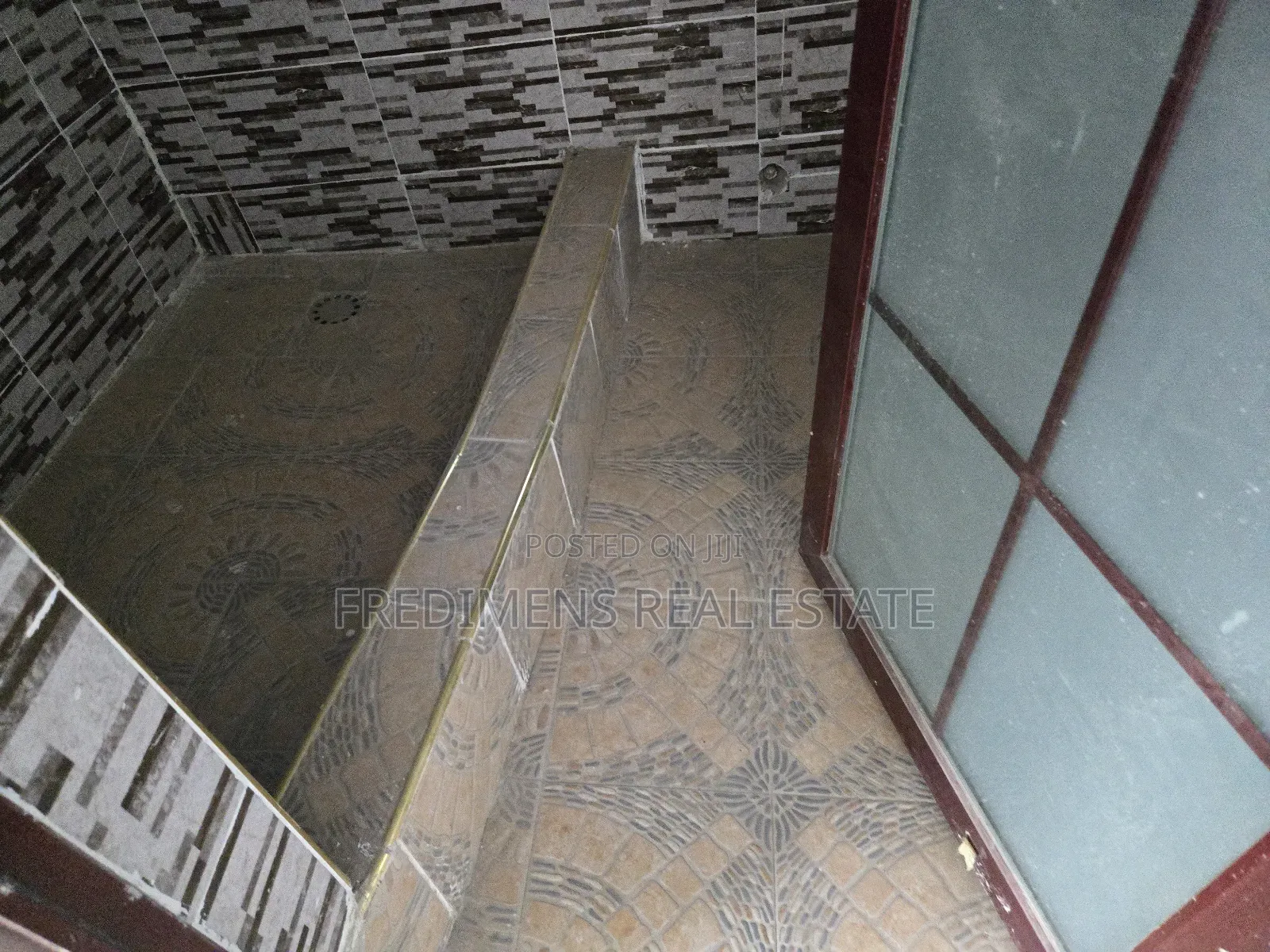 4bdrm House in Fredimens Real, Afigya-Kwabre for sale