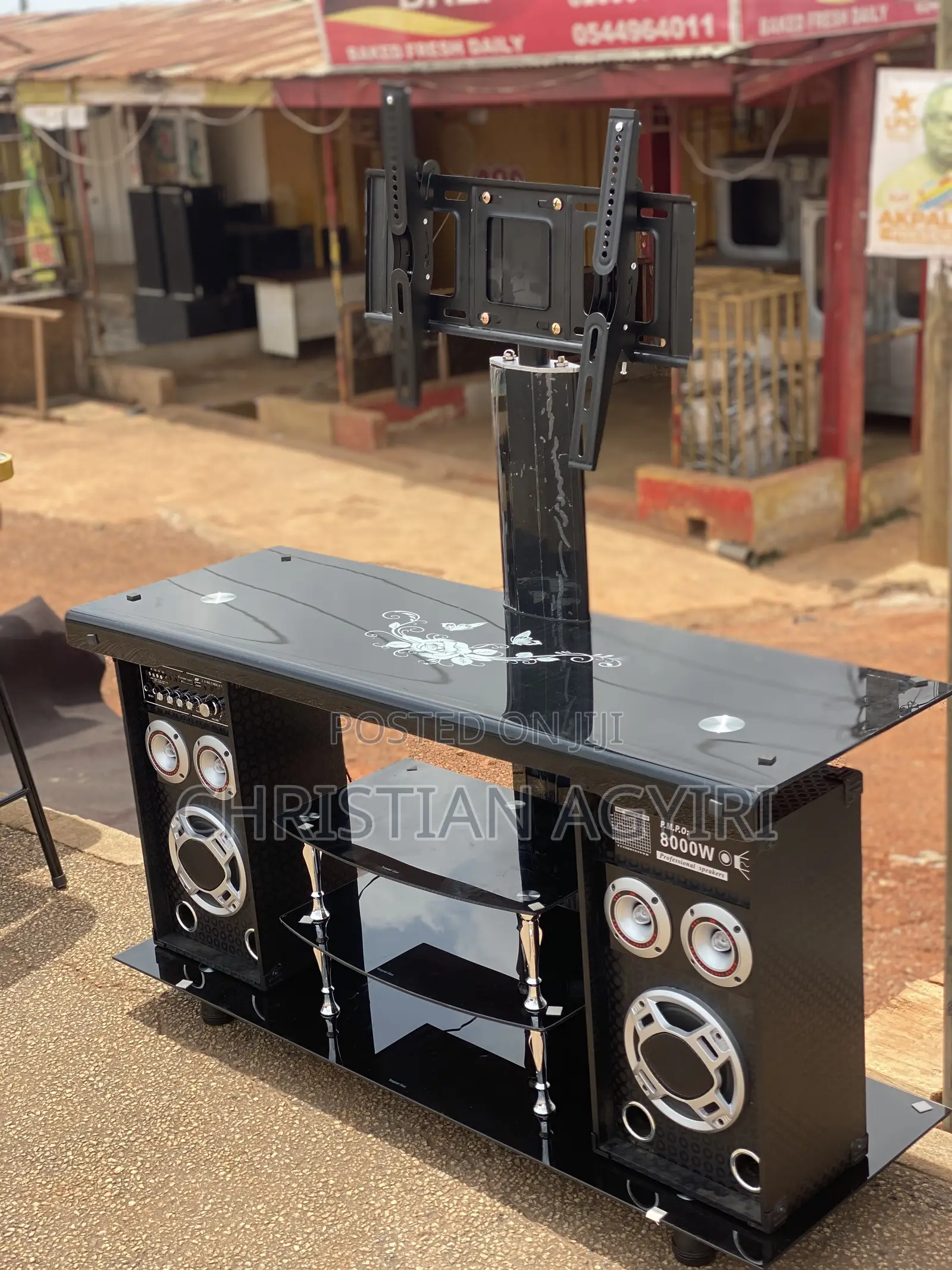 TV Stand With Speakers