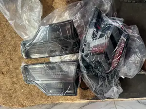 Toyota Highlander 2017,2018,2019,2021,2020 Spec Taillights