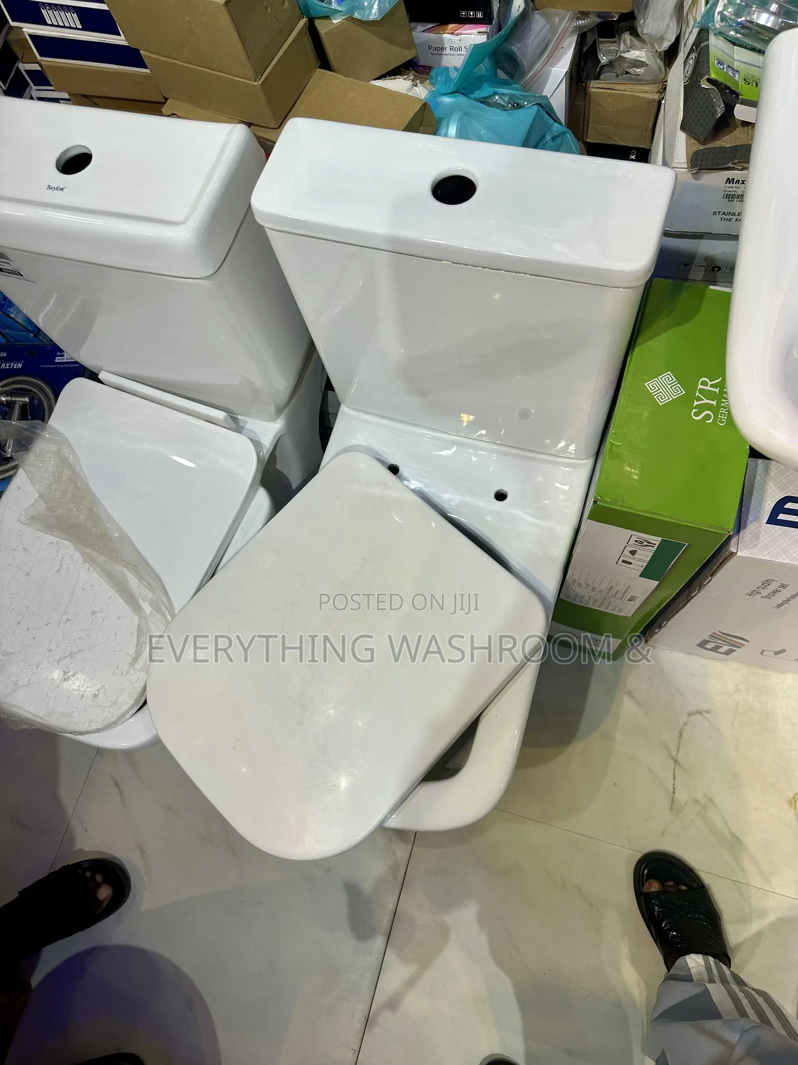 Water Closet_british Master Bed Wc_executive Design_