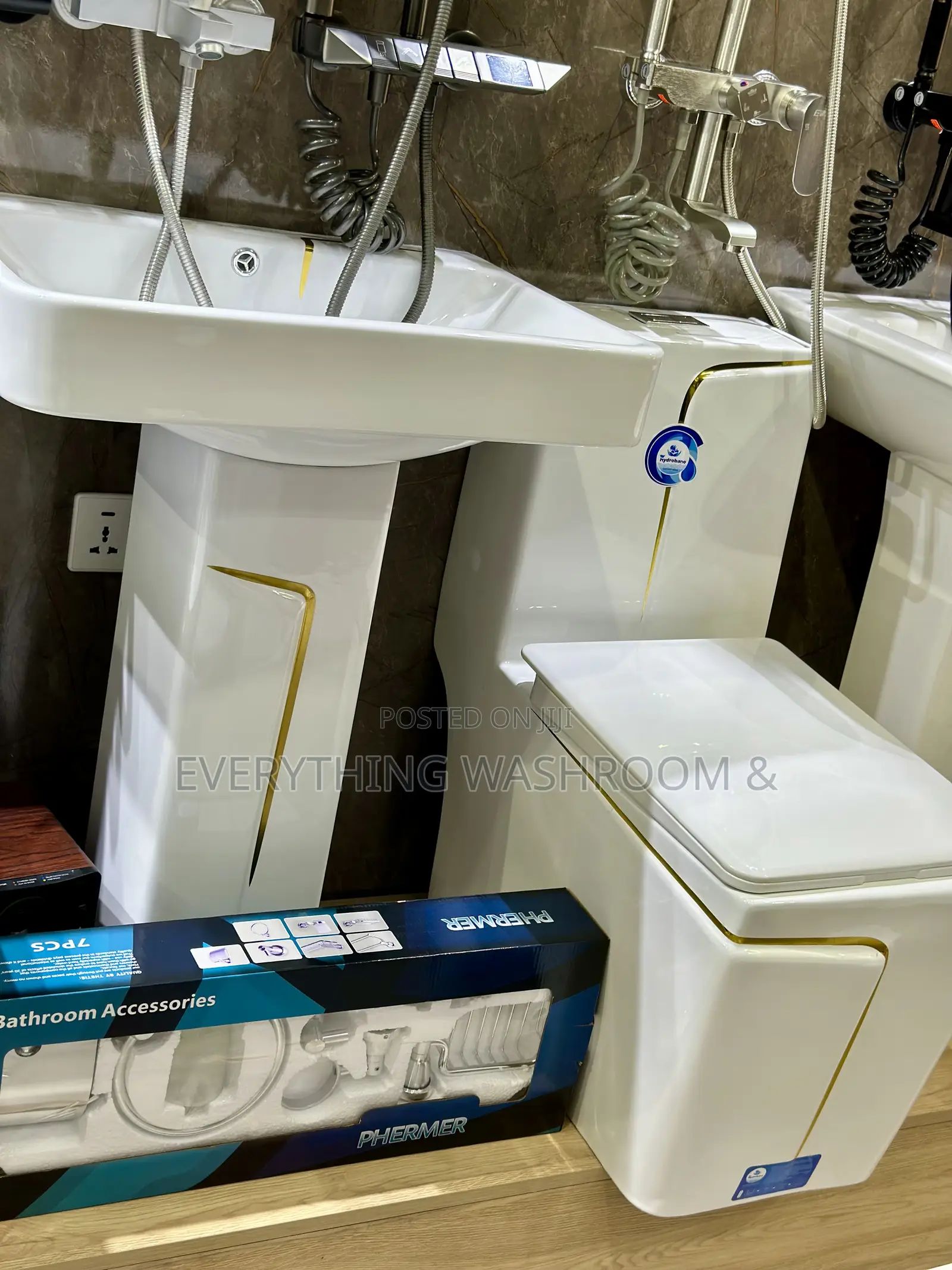 Water Closet and Hand Wash Basin Set-Wc-Basin-White and Gold