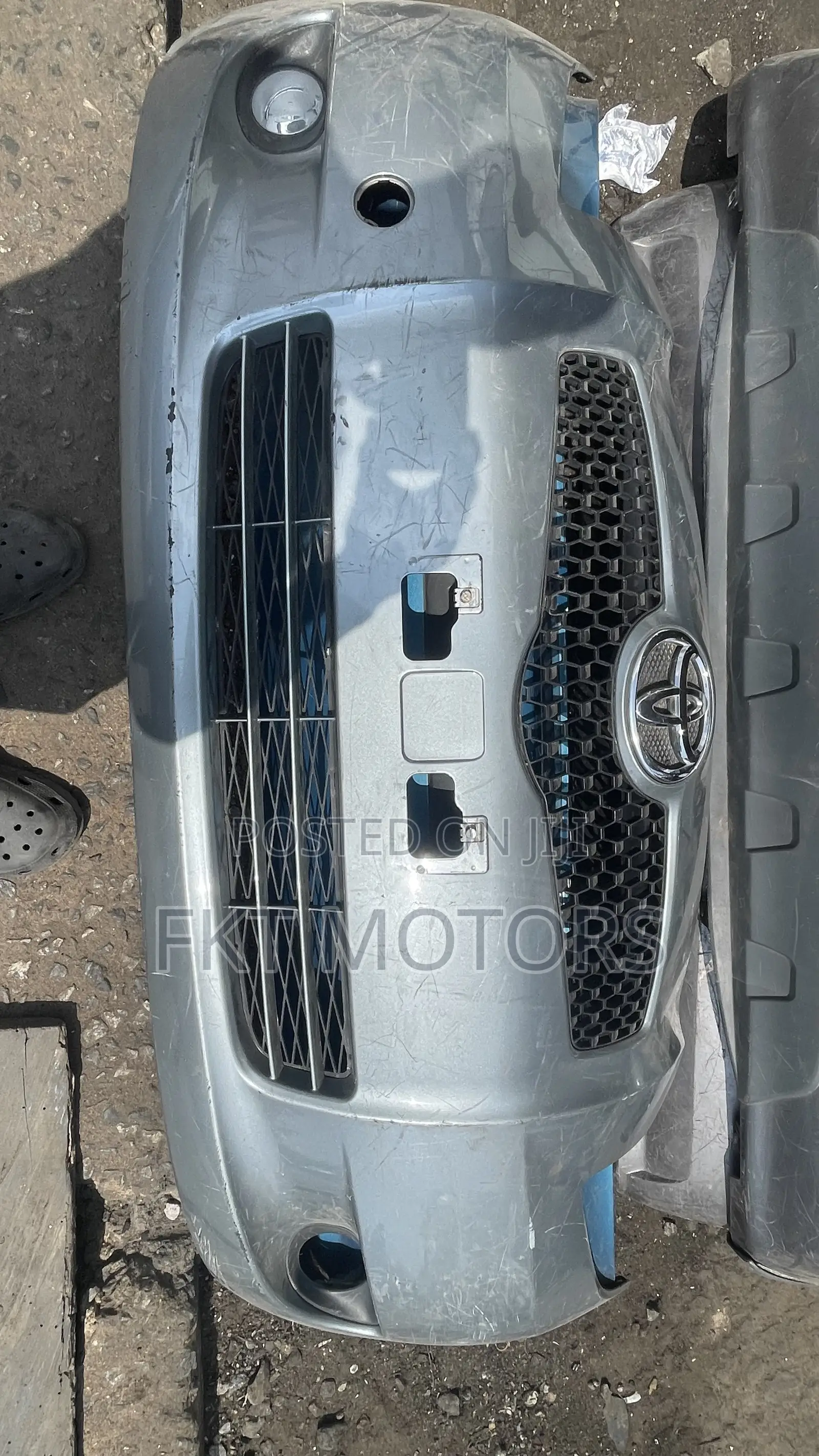 Toyota Vitz Front Bumper 2009/2010/2011/2012/2013/2014/2015