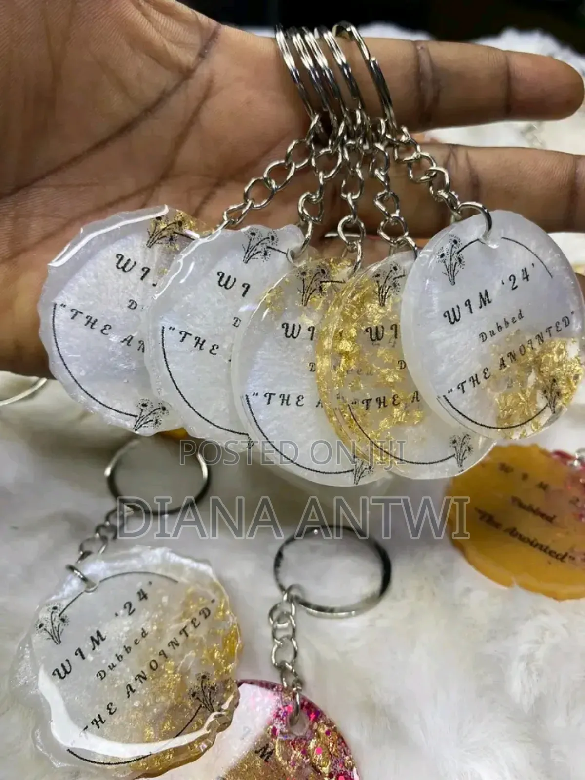 Resin Customised Keyholder Souvenirs