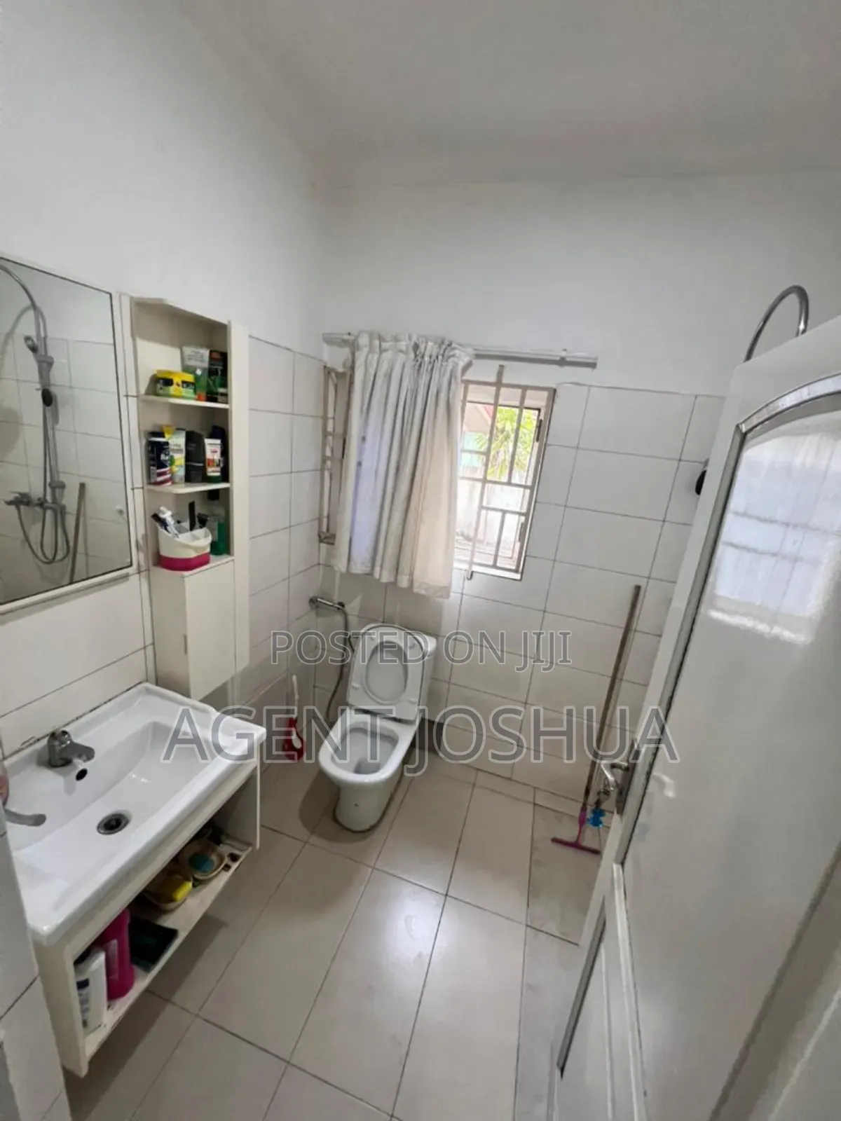 3bdrm House in Manet Court Estate for sale