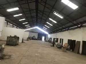 1200 SQM Warehouse for Rent at Kanda
