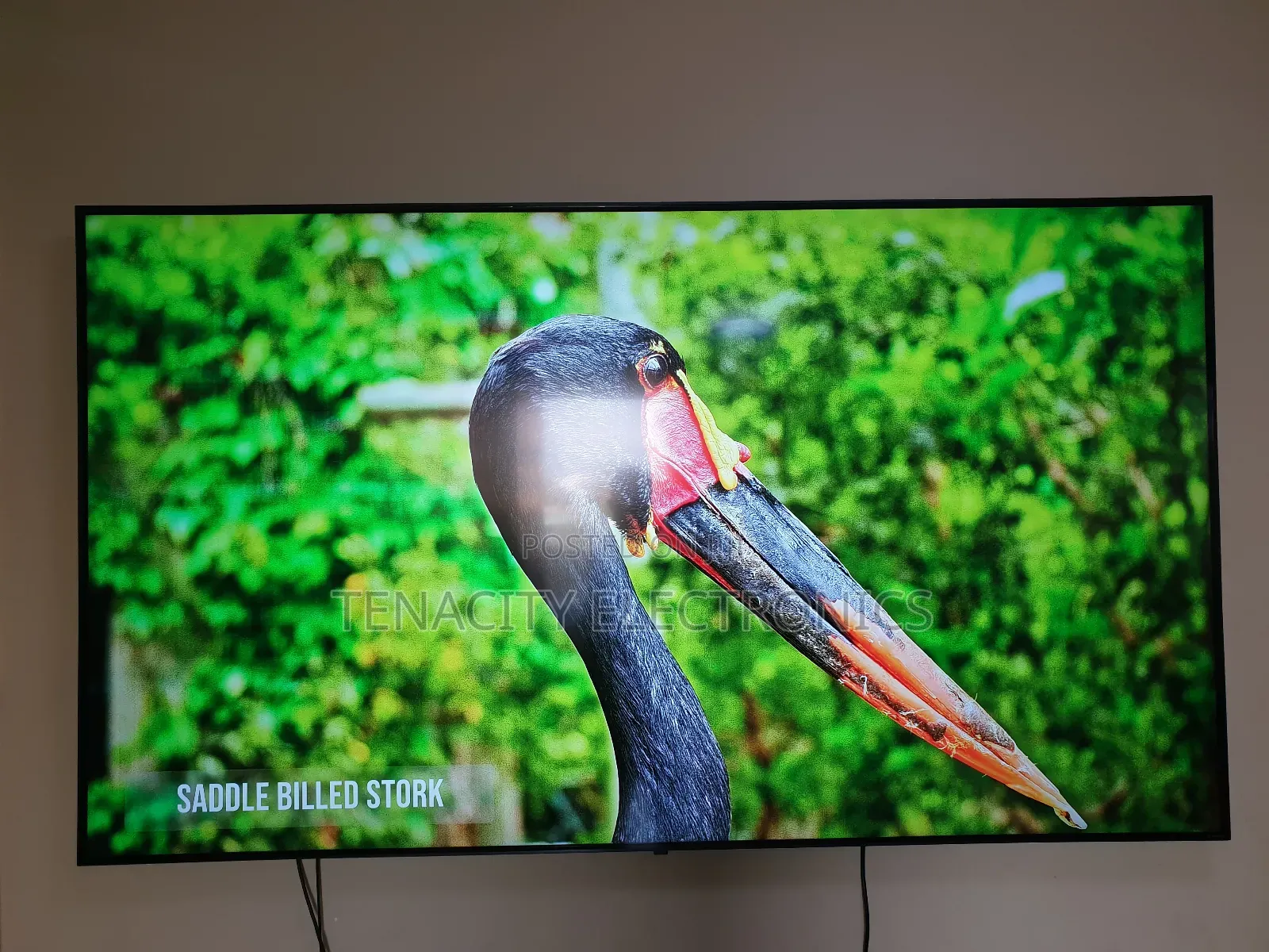Lg Uhd HDR 86inches Edgeless Smart Satellite Tv