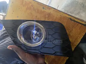 Nissan Sentra 2016 Foglight and Cover