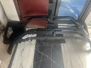 Toyota RAV4 Top and Down Front Bumper
