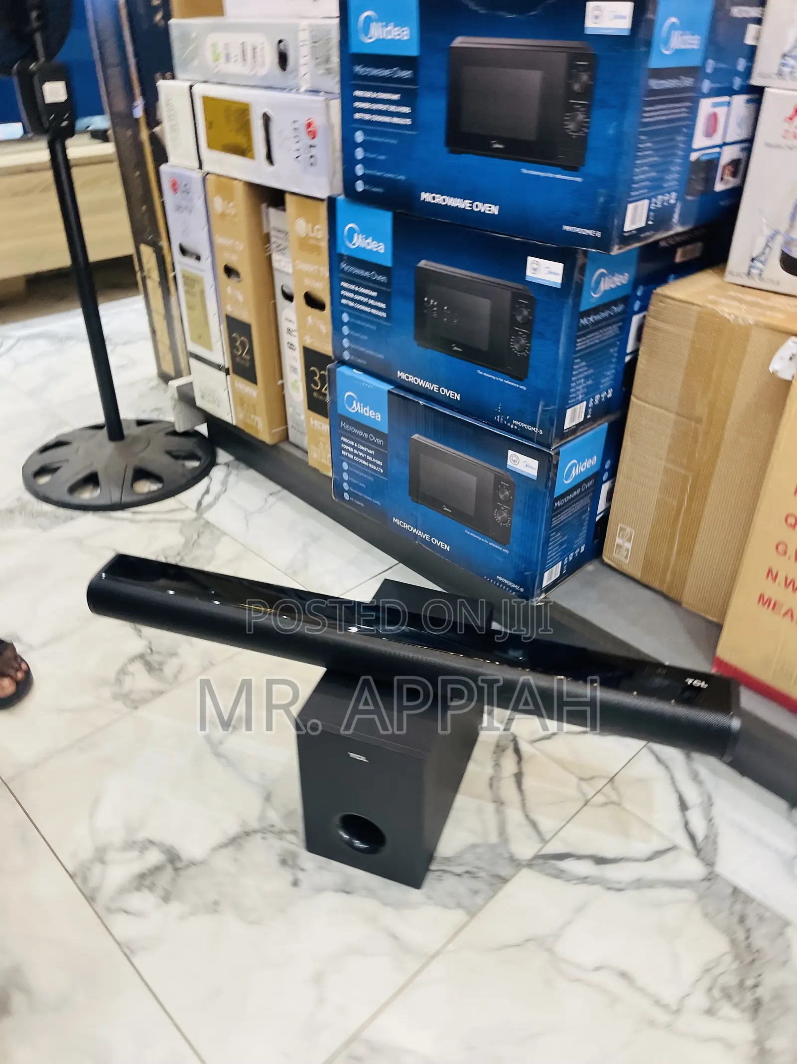 Bluetooth Wireless Music TCL S322 Sound Bar System.
