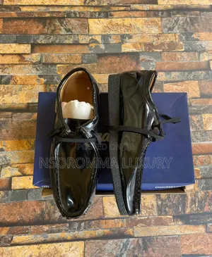 Classic Original Leather Lace_ Up Boot