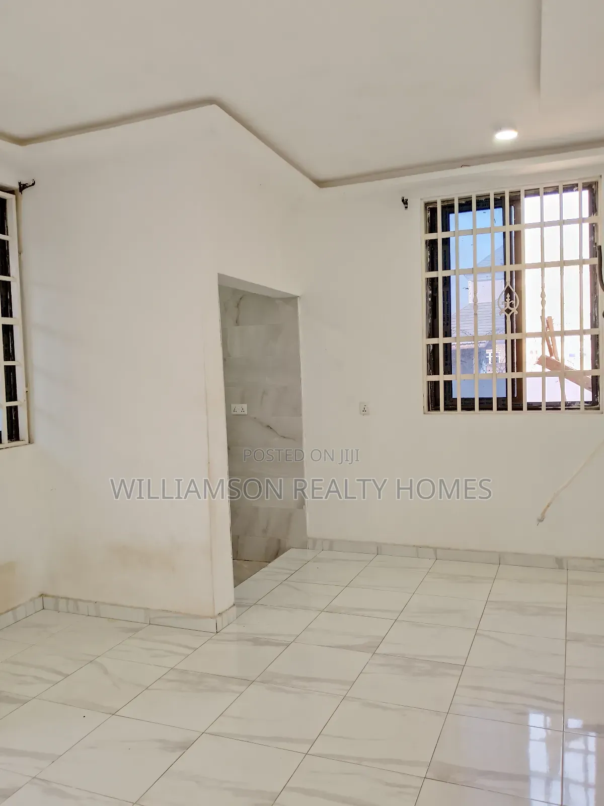 1bdrm Apartment in Community 18 Area, Spintex for rent