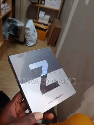 New Samsung Galaxy Z Fold3 5G 256 GB Black