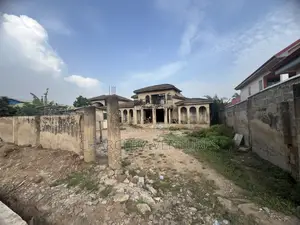 5bdrm House in Charclem Ventures, East Legon for sale