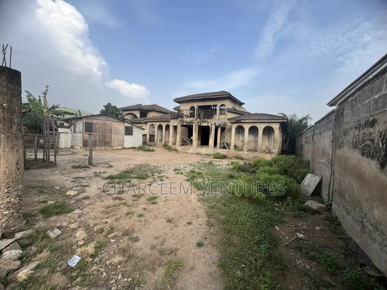 5bdrm House in Charclem Ventures, East Legon for sale
