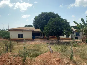 5bdrm House in Ejisu Donaso for sale
