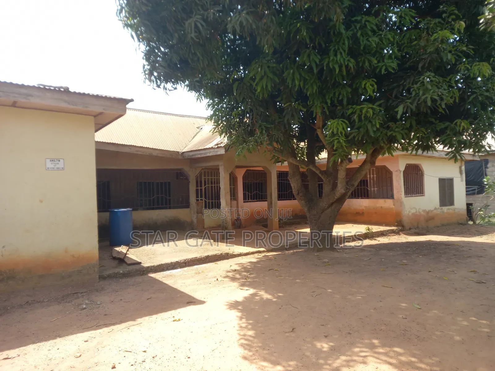 5bdrm House in Ejisu Donaso for sale