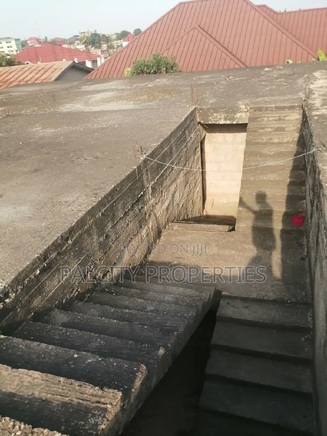 16bdrm House in Kotei Deduako, Kumasi Metropolitan for sale