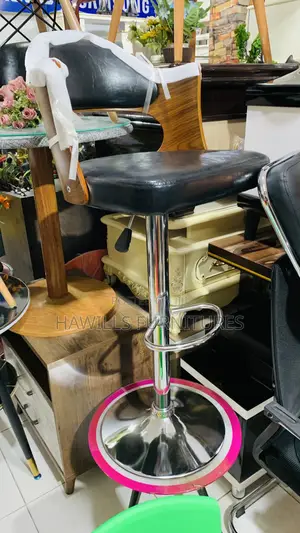 Adjustable Bar Stool Very Comfortable