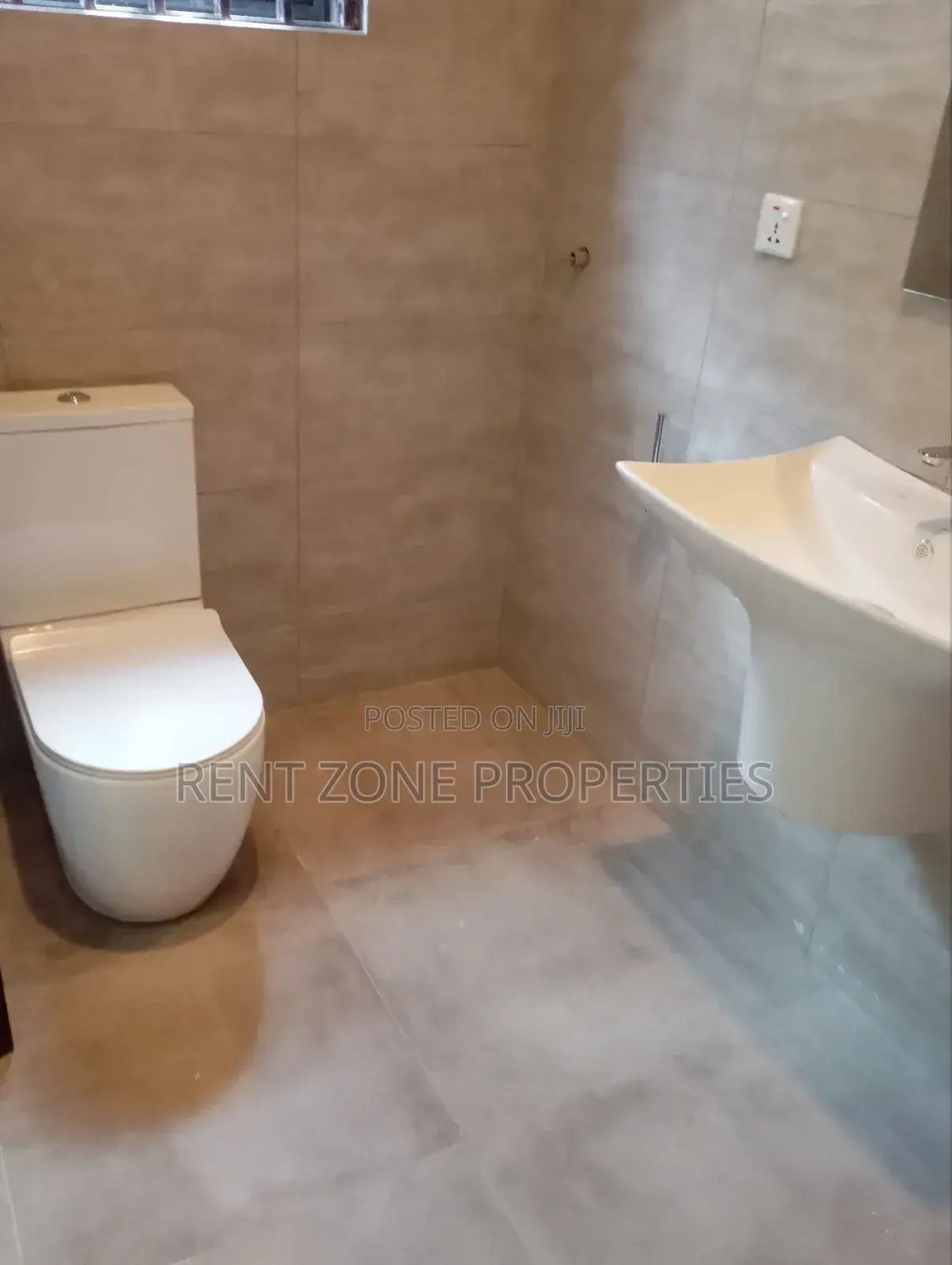 4bdrm Maisonette in Ofankor for sale