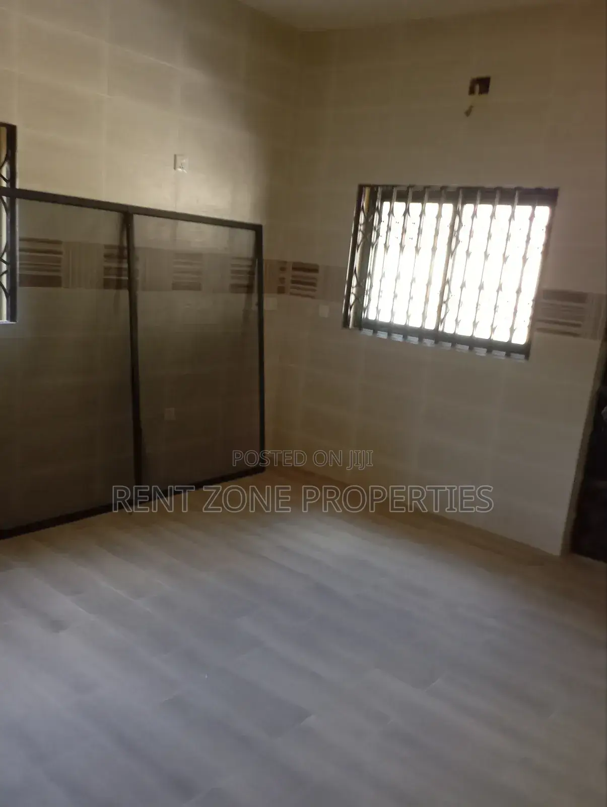 4bdrm Maisonette in Ofankor for sale