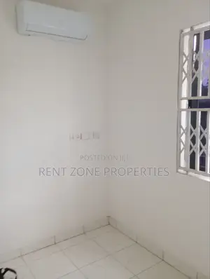 3bdrm Duplex in Ofankor for sale