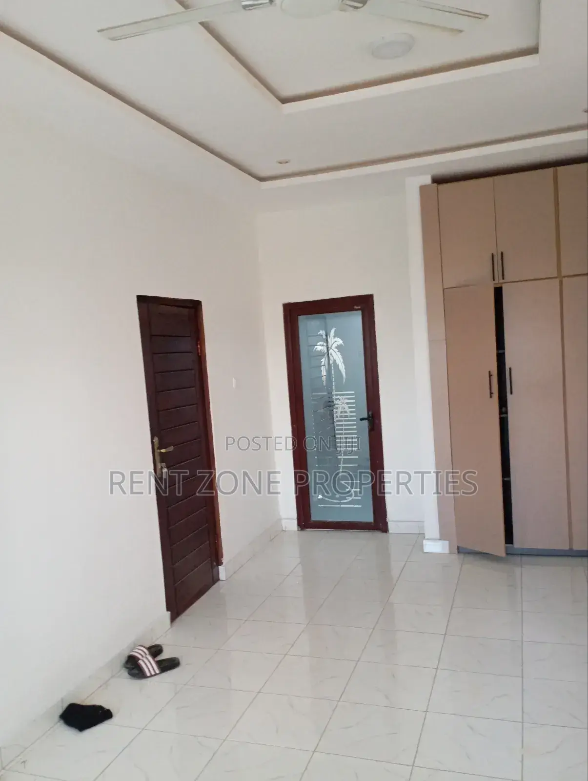 3bdrm Duplex in Ofankor for sale
