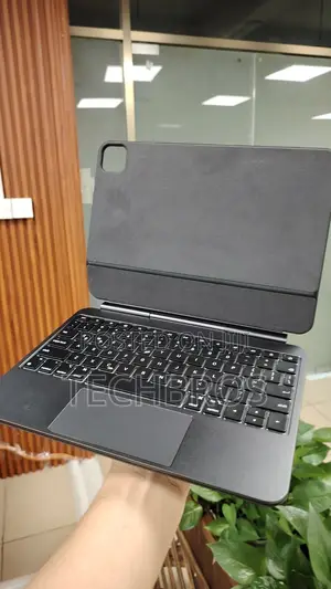 iPad Pro 13 M4/ 11 M4 Ultra Thin Magic Keyboard