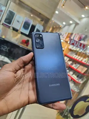 New Samsung Galaxy S20 FE 5G SD865 128 GB Black