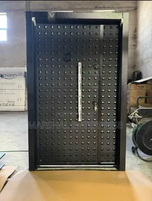 Full Metal Door