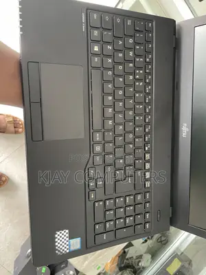 Laptop Fujitsu Lifebook A1220 8GB Intel Core i3 HDD 500GB